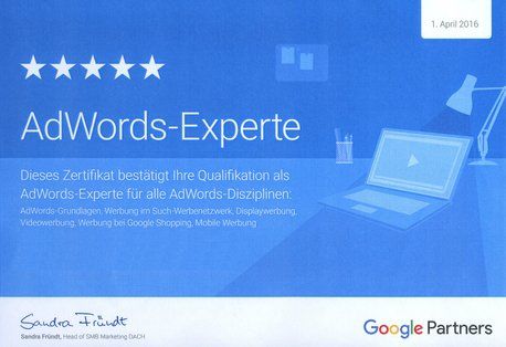 Online-Erfolg mittels Google Ads SEA steht für „Search Engine Advertising“, dem Schalten von Anzeigen in Suchmaschinen. Wir schalten für Sie Anzeigen in der größten Suchmaschine der Welt – auf google.de. Gewinnen Sie Kunden, die nach Unternehmen wie dem Ihren auf Google und Google Maps suchen, steigern Sie die Zugriffe auf Ihre Website oder suchen Sie erfolgreich nach Mitarbeitern – und bezahlen Sie nur für Ergebnisse wie Anrufe oder Klicks auf Ihre Website! Als offiziell zertifizierter Google-Partner verwalten, überprüfen und optimieren wir Ihre Google Ads-Kampagnen und stellen sicher, dass Ihre Anzeigen die bestmöglichen Resultate erzielen. Mittels monatlicher Reports werden Sie von uns zudem über den Erfolg Ihrer Anzeigen auf dem Laufenden gehalten.